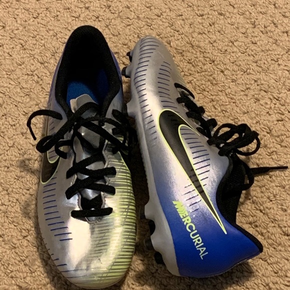 Boys Nike Mercurial Neymar Soccer Shoes - Picture 2 of 4